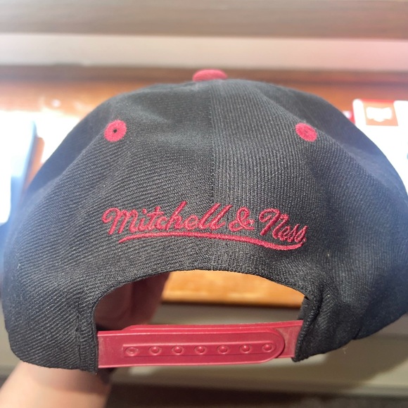 Cleveland Cavaliers SnapBack - Picture 4 of 4